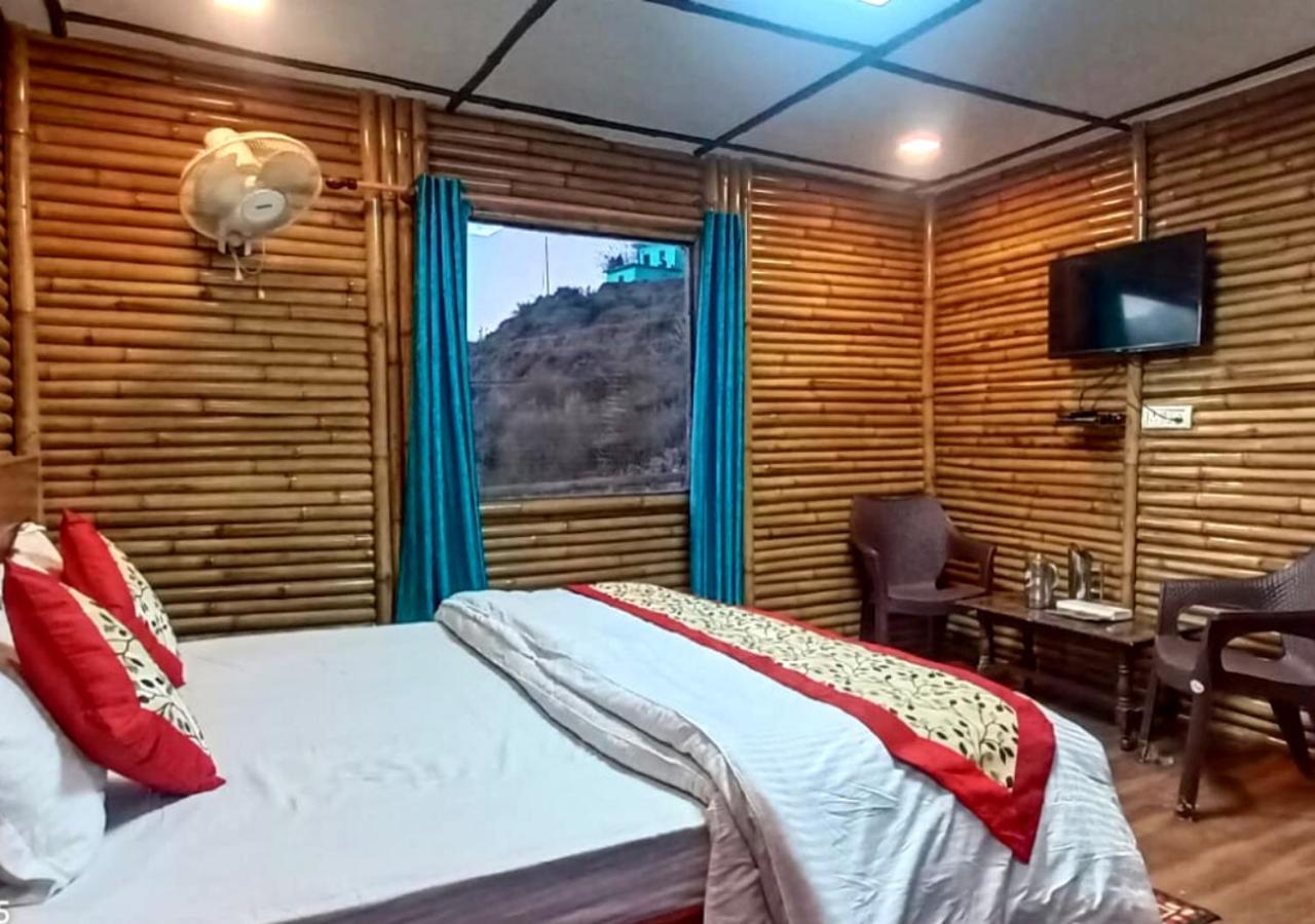Bamboo Junction Resort - Kanatal, Valley & Mountain View Dhanaulti Exterior foto
